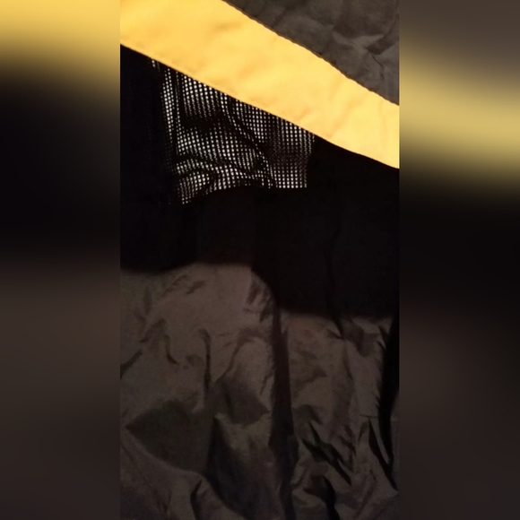 Nike Team Iowa Hawkeyes windbreaker Men's Lg - Picture 7 of 7